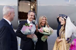 Σύνοδος ΝΑΤΟ: Έφτασε στην Άγκυρα ο Κυριάκος Μητσοτάκης - Τον υποδέχτηκε ο Τούρκος υπουργός Εμπορίου