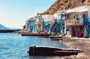 Η Μήλος μπροστά από τη Σαντορίνη - Η νέα παγκόσμια ταξιδιωτική κατάταξη 