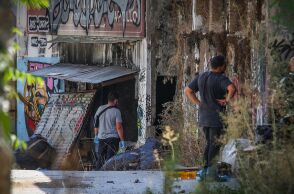 Θρίλερ στην Κυψέλη - Σορός γυναίκας σε προχωρημένη σήψη εντοπίστηκε μέσα στη βαλίτσα