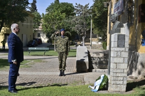 Τασούλας για 52η επέτειο Δημοκρατίας: Έμπειρη και ώριμη μπροστά στις σύγχρονες προκλήσεις