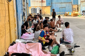 Θέουτα: Τουλάχιστον 5.000 μετανάστες παραμένουν στον θύλακα - Στα όριά τους τα κέντρα υποδοχής