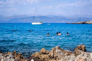 Καιρός αύριο: Ανεβαίνει η θερμοκρασία στους 38 βαθμούς – Δυνατοί άνεμοι 6-7 μποφόρ