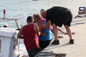 Τουλάχιστον 480 άτομα απεγκλωβίστηκαν από το λιμενικό από την παραλία Σίβηρης Χαλκιδικής	 