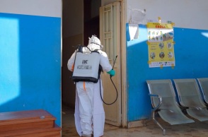 Κονγκό: Η επιδημία Έμπολα «παραμένει ανεξέλεγκτη» προειδοποιεί ο επικεφαλής του ΠΟΥ