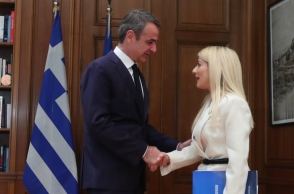 Κύπρος: Η Ελλάδα μάς δείχνει τον δρόμο - Ο Μητσοτάκης βάζει στη σωστή βάση την ηλεκτρική διασύνδεση 