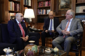 Συνάντηση του Πρόεδρου της Δημοκρατίας Κωνσταντίνο Τασούλα με τον πρόεδρο της Βουλής της Ιορδανίας 
