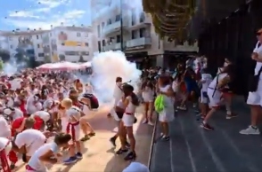Τουλάχιστον 50 τραυματίες στην Παμπλόνα από πυροτέχνημα που εκσφενδονίστηκε από το Δημαρχείο