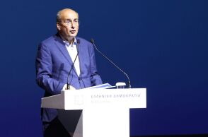 Χατζηδάκης: Η ΔΕΗ του 2019 κινδύνευε – Η ΔΕΗ του 2026 ρίχνει τις τιμές