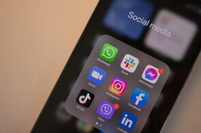 Financial Times/Pisa 2025: Τεχνητή Νοημοσύνη και social media γκρεμίζουν τις μαθητικές επιδόσεις