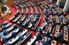 Βουλή: «Ναι» στην άρση ασυλίας Κωνσταντοπούλου, Πολάκη – «Όχι» για Πλεύρη και Θεοδωρικάκο