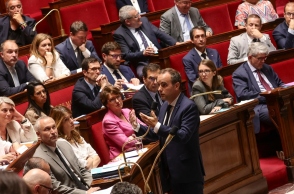 Γαλλία: Σε κατάσταση δημοσιονομικού εκτροχιασμού η χώρα, στο 119% του ΑΕΠ το δημόσιο χρέος