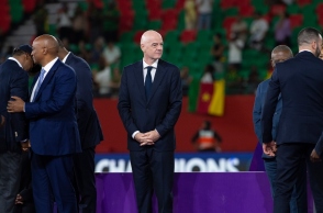 Προβλήματα για την UEFA -Δυσκολεύεται να βρει υποψήφιο αντίπαλο του Ινφαντίνο στις εκλογές του Μαρτίου 