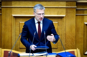 Σκέρτσος: Συμβατή με την ενωσιακή νομοθεσία η απαγόρευση πρόσβασης στο Διαδίκτυο για παιδιά κάτω των 15	