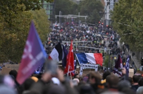 Διαδηλώσεις στη Γαλλία: Επεισόδια και χρήση δακρυγόνων σε Παρίσι, Λυών, Γκρενόμπλ και Νίκαια