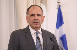 Γεραπετρίτης: Ιστορική συμφωνία για τη Μονή Σινά – Νομική κατοχύρωση μετά από 1.500 χρόνια	