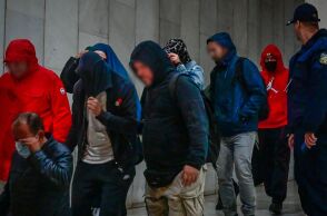 «Χωριάτικο»: Ποινικές διώξεις για εγκληματική οργάνωση, φοροδιαφυγή, μαστροπεία και ξέπλυμα χρήματος