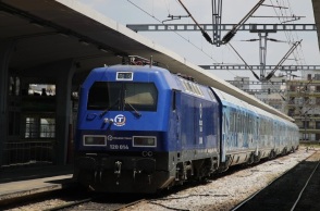 Απεργία αύριο Παρασκευή στα τρένα και τον προαστιακό σιδηρόδρομο