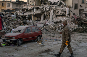 Τεράστιες καταστροφές άφησε πίσω του ο σεισμός στην Τουρκία