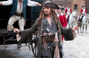 Θα πει το ναι; Ο Τζόνι Ντεπ σε συζητήσεις για την έκτη ταινία των «Πειρατών της Καραϊβικής»