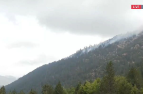 Καλύτερη η εικόνα της φωτιάς στην Βάλια Κάλντα - Στην περιοχή πνέουν ισχυροί άνεμοι