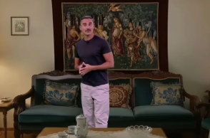 Ο Γιώργος Καπουτζίδης επέστρεψε στο «πατρικό» σπίτι του «Παρά Πέντε» μετά από 20 χρόνια