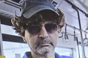 Κύπρος: Ο Γενικός Ελεγκτής μεταμφιέστηκε και μπήκε στα λεωφορεία - Ο λόγος