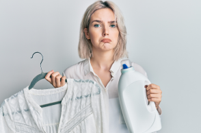 5 ρούχα που το μαλακτικό απλώς τα καταστρέφει