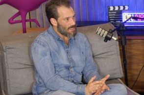 Αντίνοος Αλμπάνης: Ο λόγος που δεν μίλησε στους γονείς του για τη μάχη με τον καρκίνο