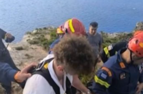 Ζάκυνθος: Για μία σέλφι ρίσκαρε τη ζωή του ο 22χρονος που διασώθηκε στο Ναυάγιο