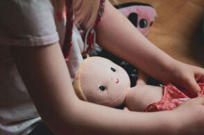 Κατ' οίκον, με βάση τον νέο Ποινικό Κώδικα, θα εκτίσει την ποινή του ο 74χρονος παιδεραστής στη Θεσσαλονίκη