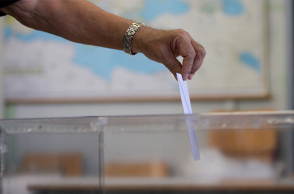 Δημοσκόπηση GPO: Σταθερή η ΝΔ - Πτώση για τον ΣΥΡΙΖΑ - Κεντροδεξιός θεωρείται ο Κασσελάκης για το 17%, μόλις 6,1%απαντά πως είνα Αριστερός