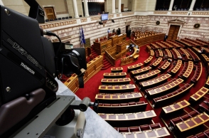 Γεραπετριτής: Η κυβέρνηση αποδέχεται την πρόκληση, αρχίζει η συζήτηση για την πρόταση μομφής