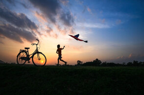 Η Καθαρά Δευτέρα είναι συνυφασμένη με το πέταγμα του χαρταετού