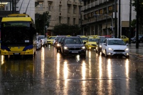 Βροχή και αυτοκίνητα