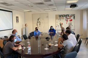 Συνάντηση της Νίκης Κεραμέως με εκπροσώπους της ΟΛΜΕ