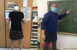 Οι δύο Ισπανοί δάσκαλοι που φόρεσαν φούστα για να στηρίξουν μαθητή τους©YouTube