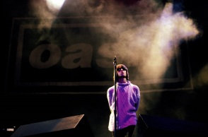 Λίαμ Γκάλαχερ - Στιγμιότυπο από τη συναυλία των Oasis στο Knebworth το 1996