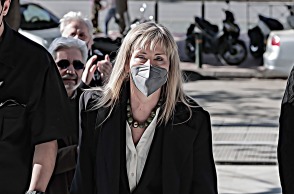 Υπόθεση Novartis: Οι ισχυρισμοί του ΣΥΡΙΖΑ, οι έρευνες για το σκάνδαλο και η στάση της Ελένης Τουλουπάκη