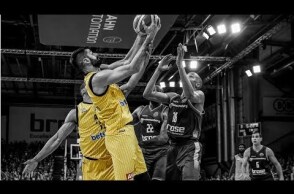 Brose Bamberg-AEK (71-67) | Highlights