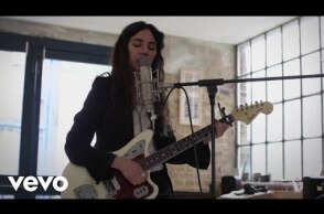 PJ Harvey - The Wheel