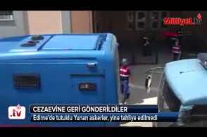 2 στρατιωτικοι