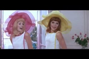 Chanson et paroles des soeurs jumelles (LES DEMOISELLES DE ROCHEFORT)