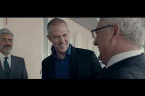 [Bande annonce] Adults in the Room