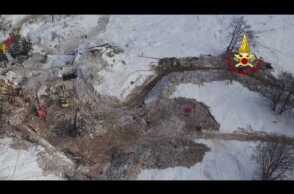 hotel rigopiano farindola operazioni vigili del fuoco drone