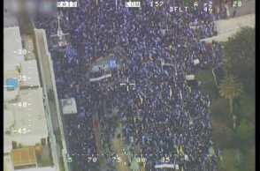 Πλάνα από τη σημερινή συγκέντρωση στην περιοχή της πλατείας Συντάγματος