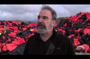 Mandy Patinkin visits Lesbos, Greece