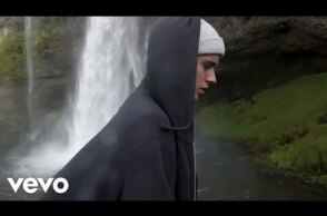 Justin Bieber - I'll Show You (Official Music Video)