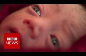 Rohingya refugees: Baby born while fleeing Myanmar - BBC News