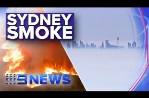 Sydney city smothered in hazardous haze | Nine News Australia