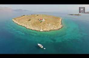 Ο παράδεισος των ιστοοπλόων με τα Αρχοντικά & τα μαγευτικά νησάκια Γαλαξίδι | Galaxidi Drone Greece